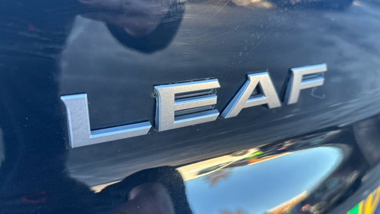 Nissan LEAF 110kW Acenta 39kWh 5dr Auto Electric Hatchback